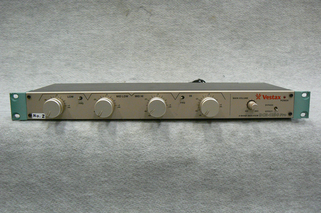 【希少/良品】VESTAX DCR-1200 Pro アイソレータ 音質向上チューン品 VESTAX DCR-1200 Pro 電源チューンドモデル