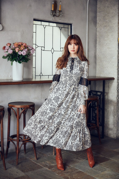 kyoplan / Winter Floral Long-sleeve Dress