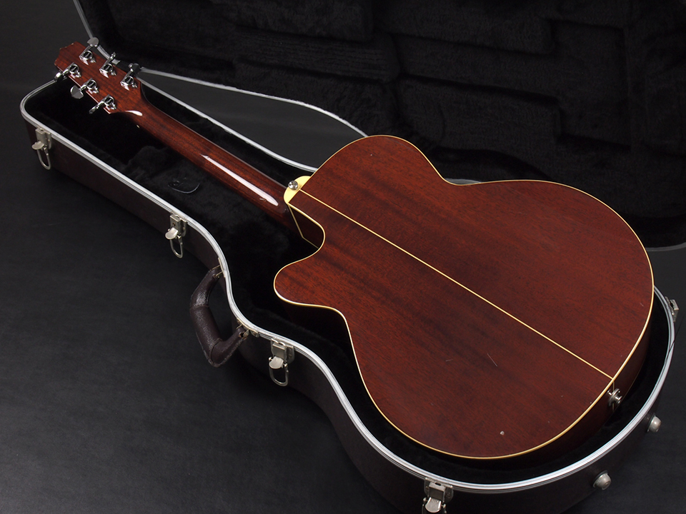 Takamine PTU508 TBS 税込販売価格 ￥54,800- 中古 力強いトーンが