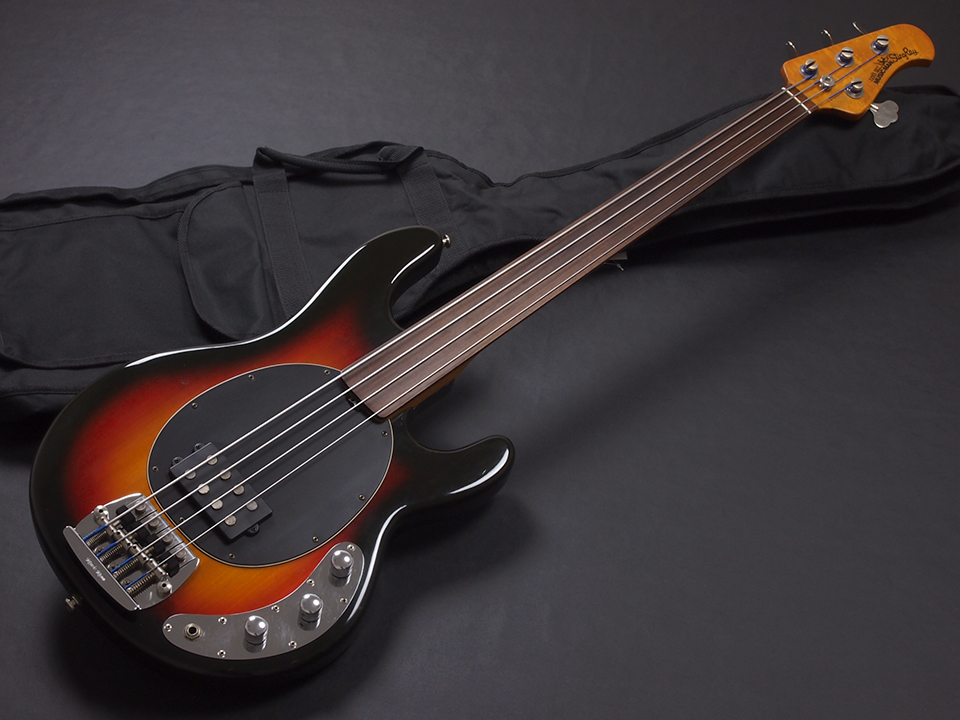 MUSIC MAN StingRay 4 Fretless Vintage Sunburst 1992年製 ソニックス
