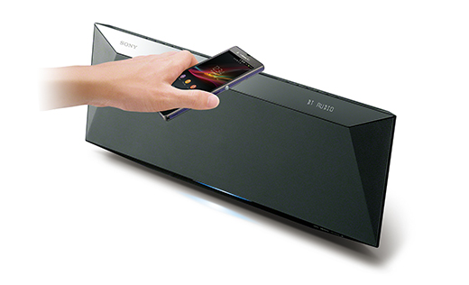 CMT-BT60 特長 : Bluetoothでワイヤレスリスニング | システムステレオ