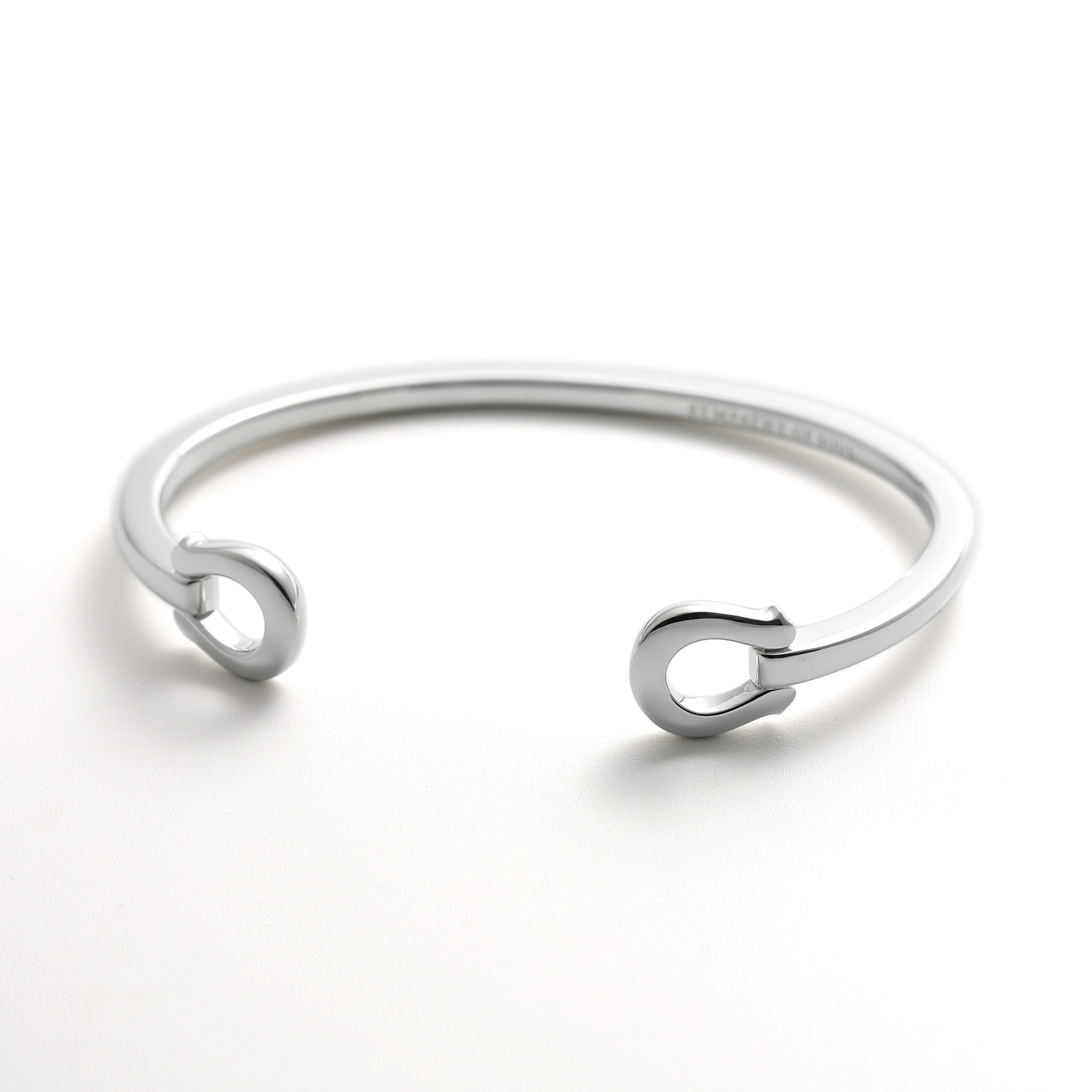 SYMPATHY OF SOUL（シンパシーオブソウル） Lucky Embrace Bangle