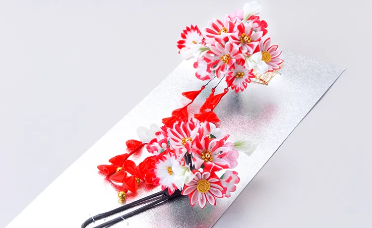 赤と黒に菊総絞り[FS0018] | 成人式振袖レンタル京都さがの館