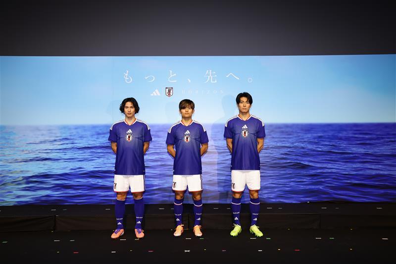 久保選手ら3選手が新ユニ姿を披露 JFA・アディダス「サッカー日本代表