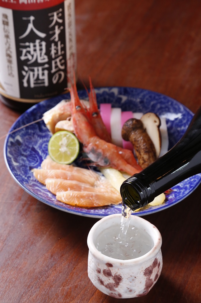 天才杜氏の入魂酒 - 飛騨の日本酒蔵元 - 蓬莱 渡辺酒造店公式サイト