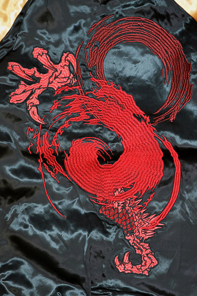 粋 八方睨みの龍リバーシブルスカジャン 絡繰魂 244132 和柄 和風 刺繍