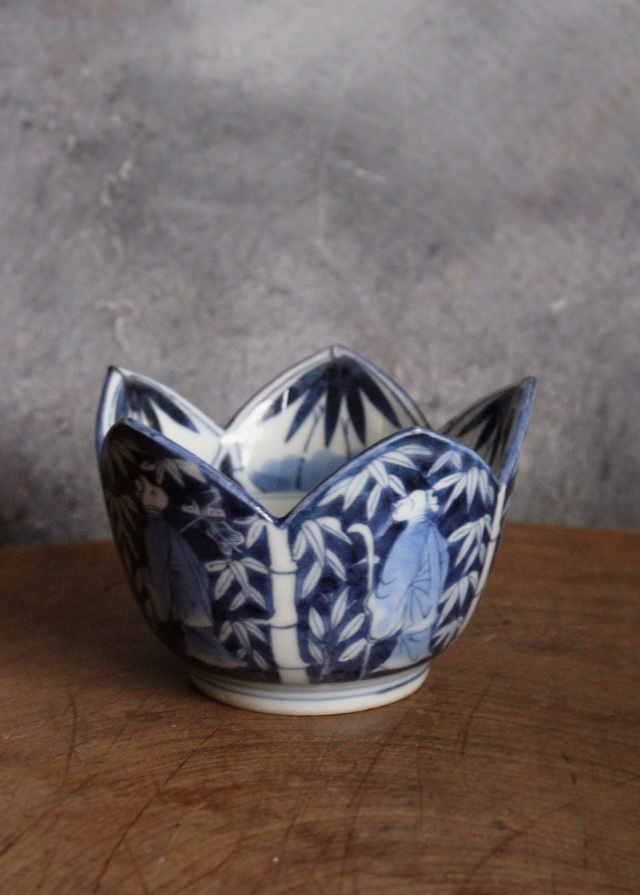 Antique Sam's Collection 和食器染付竹林七賢人図割山椒向付