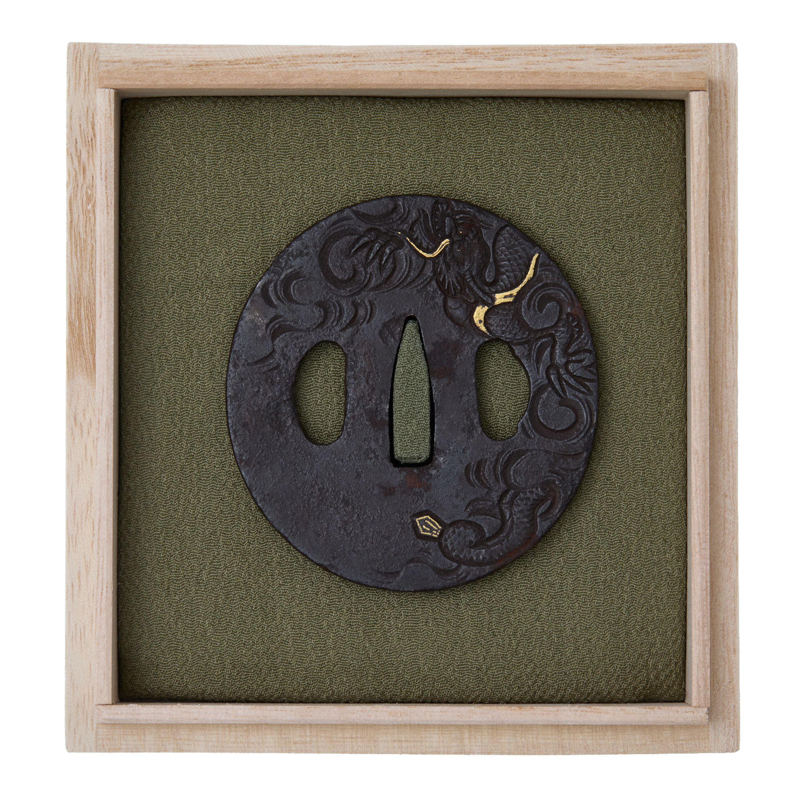 Edo period antique Unryu-Zu Tsuba for Samurai Sword (T-764