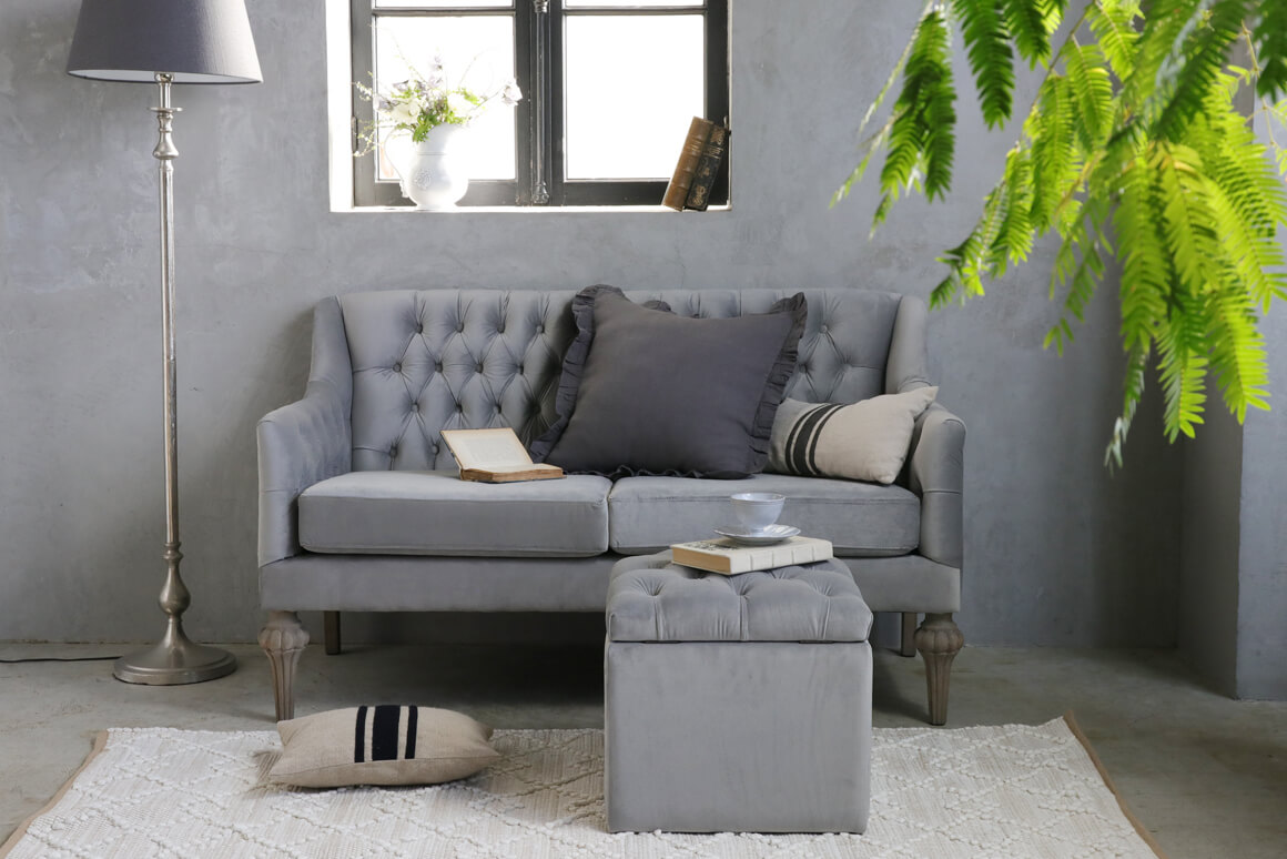 Classicストレージスツールライトグレーベルベット- サラグレース-