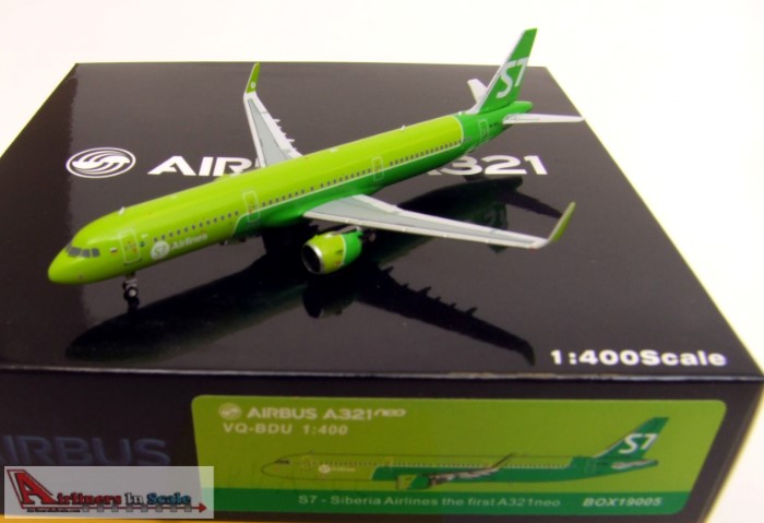 PNDBOX19005 1:400 PandaModel S7 Airlines Airbus A321neo Reg #VQ