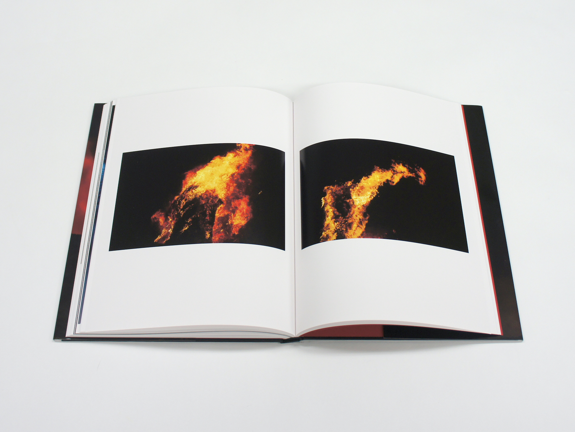 岩根愛写真集 KIPUKA｜青幻舎 SEIGENSHA Art Publishing, Inc.