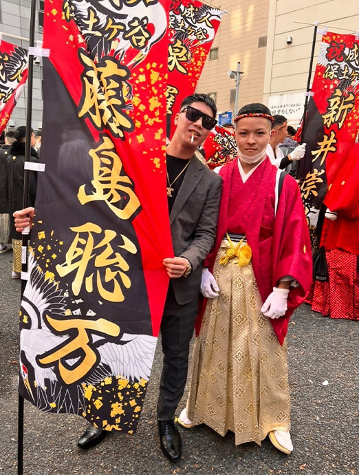 成人式のぼりをオーダーメイド製作！名前入りでとても目立つ！