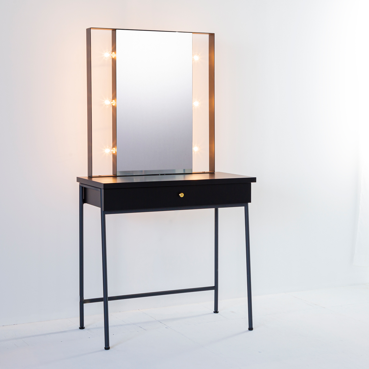 じょゆどれスタジオ女優ミラー | 関本家具装芸ドレッサー/古材家具/IKP