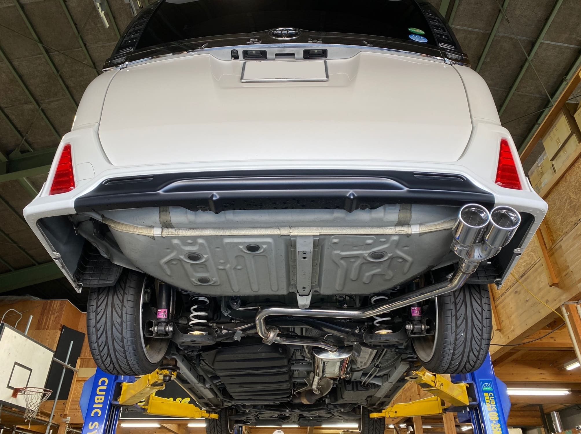 80系ヴォクシー・ノア /リアピースマフラー【スタンダード】｜SENSE