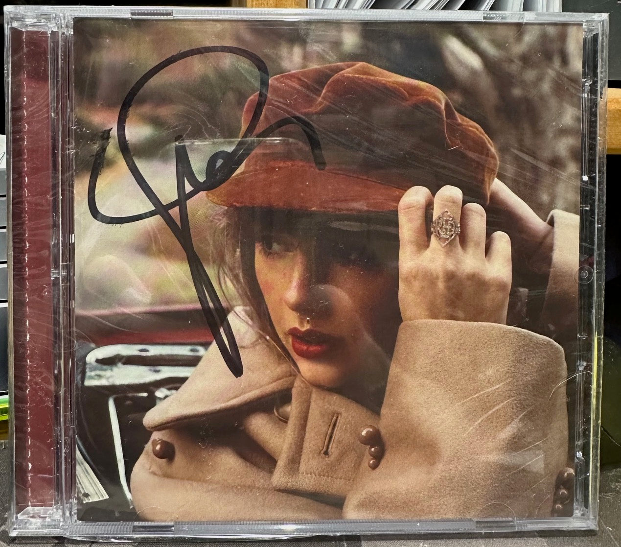 Signed Autographed - Taylor Swift – Red (Taylor's Version) - New 2
