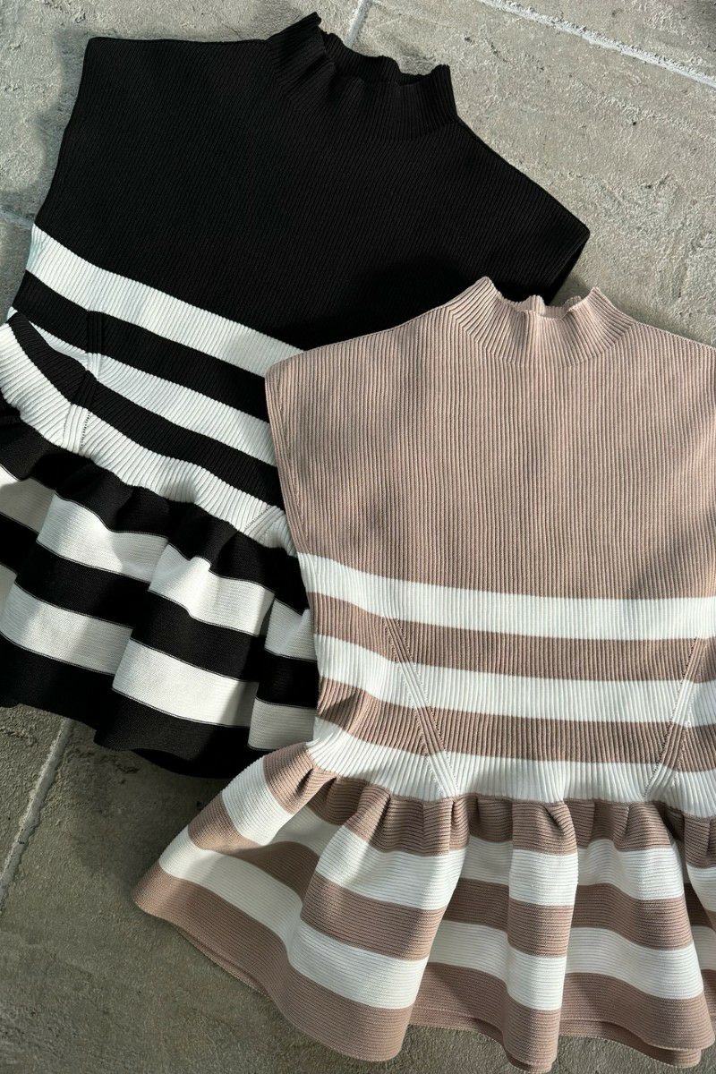 stripe peplum knit tops – shéller / シェリエ