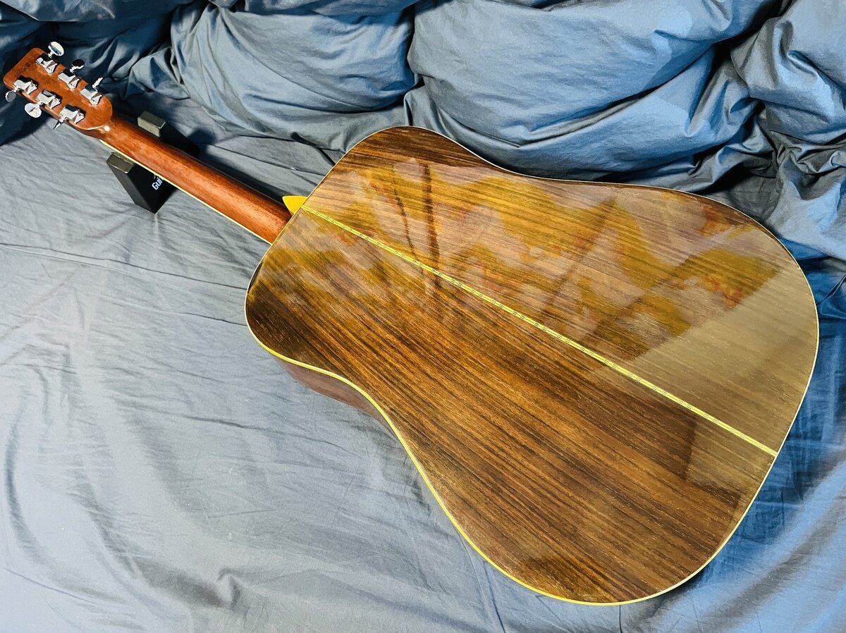 1972年製芳野楽器からモーリス楽器製造へ移行期のモーリスW-25 - 富山