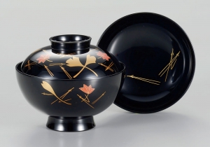 吸物椀お椀-【手描き蒔絵・磨き蒔絵】越前塗 吹き寄せ見返し松葉 吸物