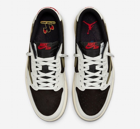 TRAVIS SCOTT × NIKE WMNS AIR JORDAN 1 RE LO OG SP OLIVE トラヴィス