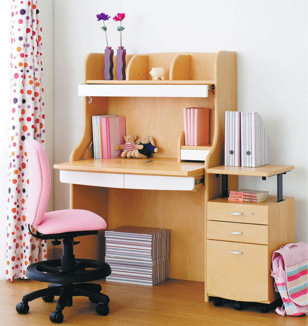 コンパクトなライティングデスク【書斎家具通販】