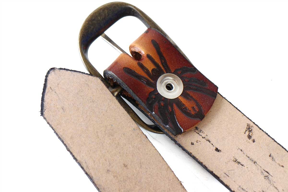 新品☆USA製 BRACKNEY LEATHER WORKS スパイダー 型押し ペイント