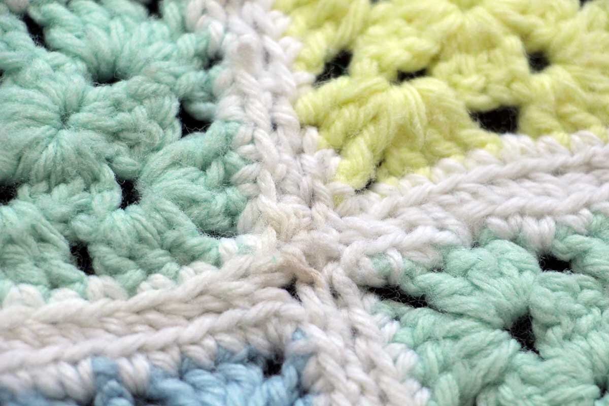 スクエア モチーフ ニット グラニー ブランケット☆M カギ編み