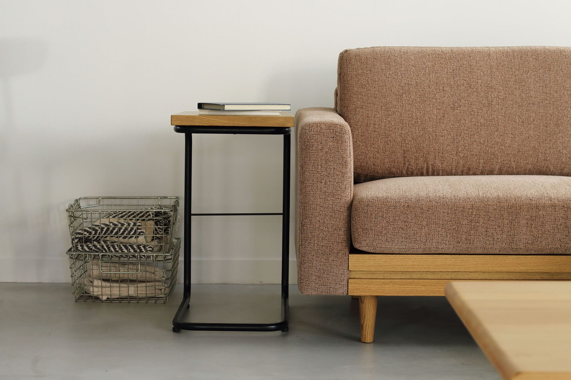 ADRS】 エレン サイドテーブル(ナチュラル): ADRS｜SIEVE(シーヴ)公式通販