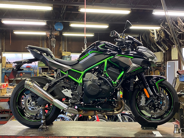 Z H2 POWERBOX | 忠さんが陣頭指揮をとってマフラーを開発していく実際