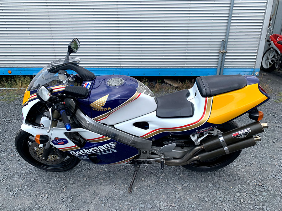 京都 ホンダ 中古バイク HONDA RVF400 – 京都のバイクショップSPEC-M