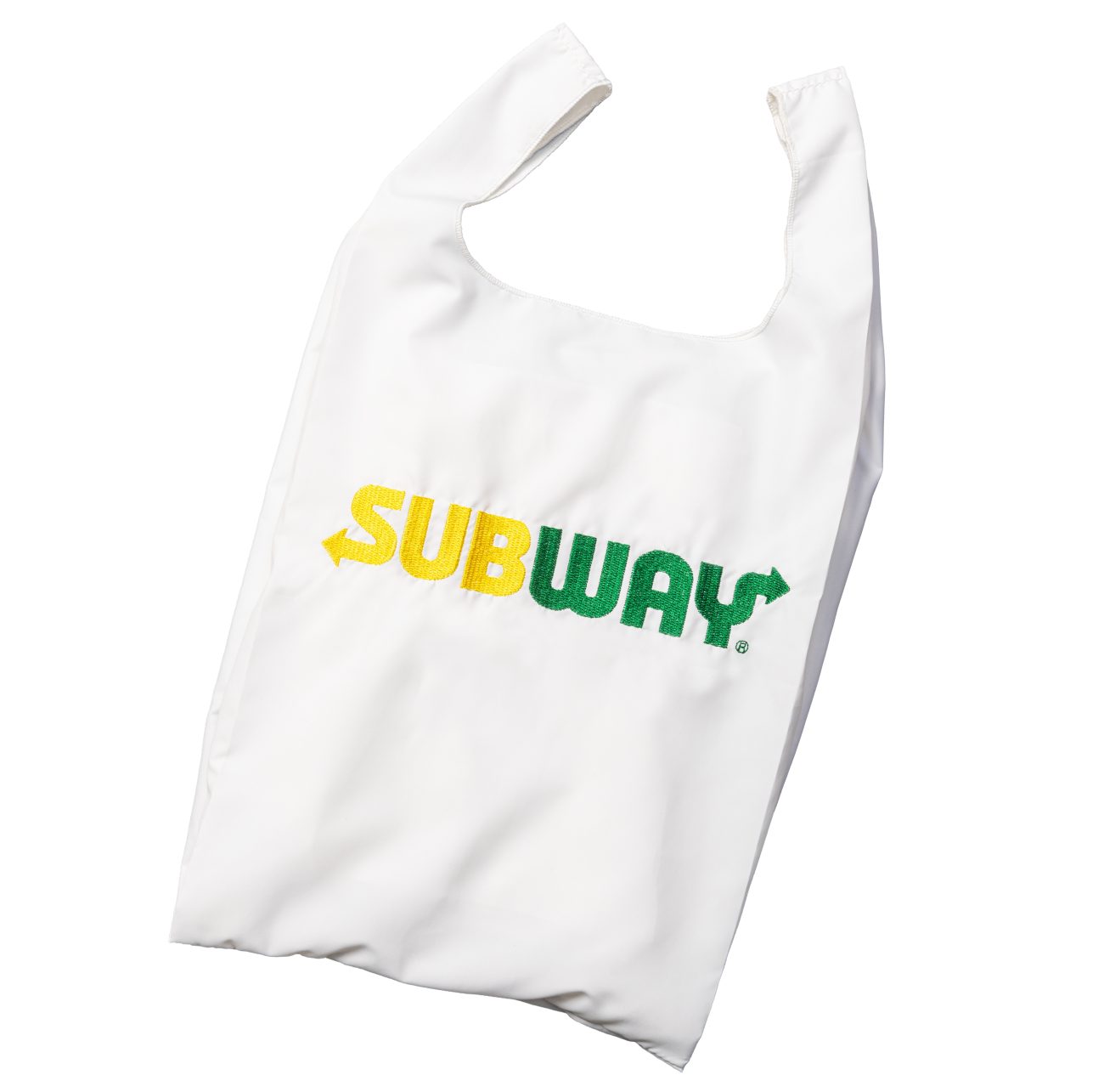 サブウェイ「60周年記念サマーバッグ」発売、ビームスデザインのバッグ