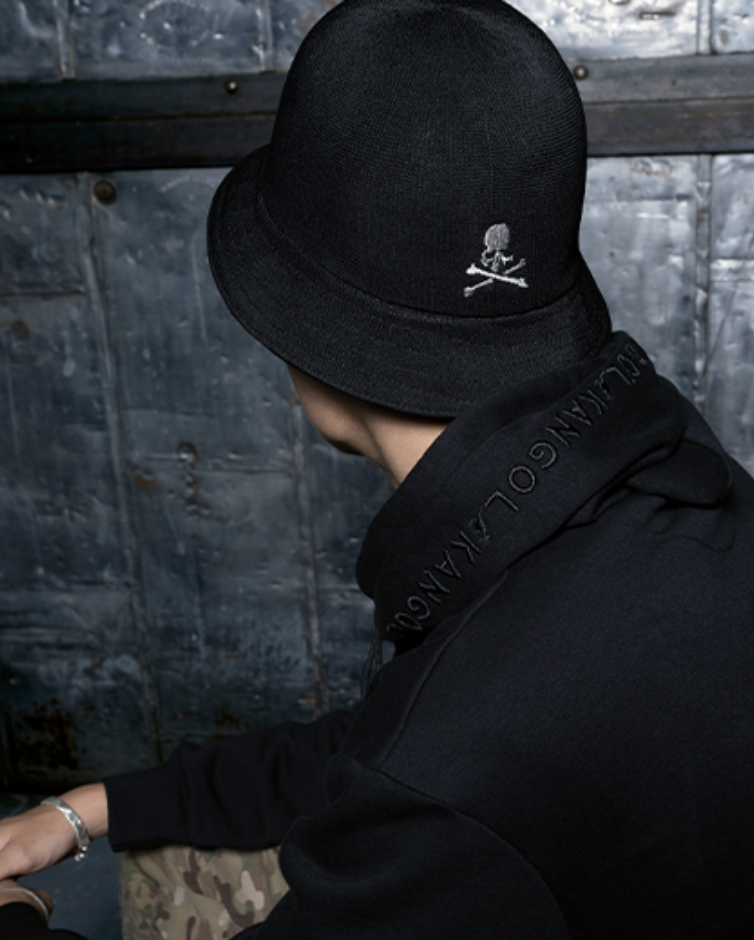 KANGOL x MASTERMIND WORLD - - Strictly