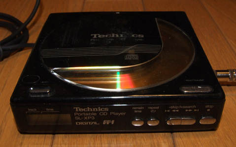 d*9様 Technics SL-XP3 ポータブルCDプレーヤー d*9様 Technics SL-XP3