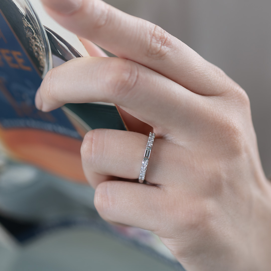 ハーフエタニティリング | ダイヤモンドバンドリング | SUWAブライダル