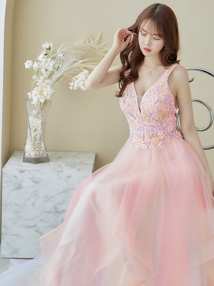 Lip line/リップライン】フラワー刺繍/ 2段フレア/ Aライン/ チュール