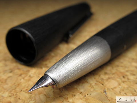 ラミー（LAMY） ラミー2000万年筆（Lamy2000万年筆