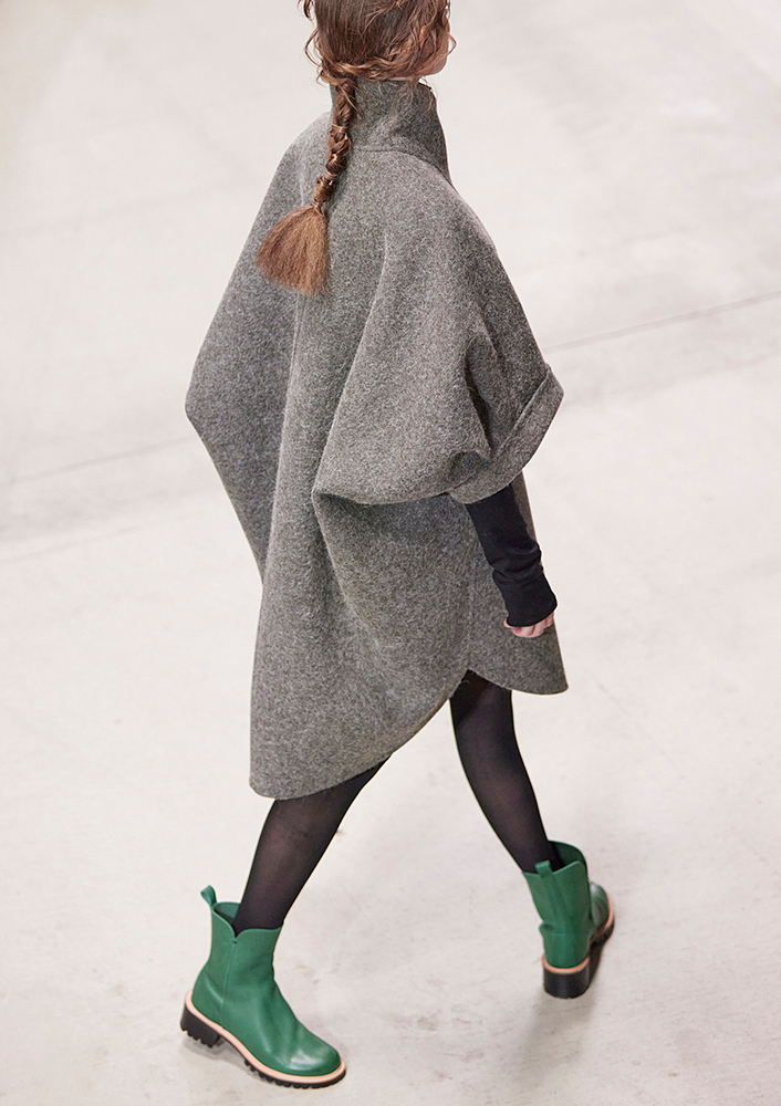 Fall & Winter 2025/26 Collection | support surface（サポート