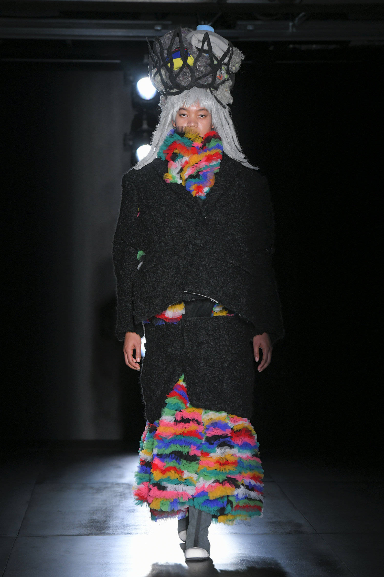 COMME des GARÇONS AW 2022「BLACK ROSE 勇気、抵抗、自由 」 – SWITCH