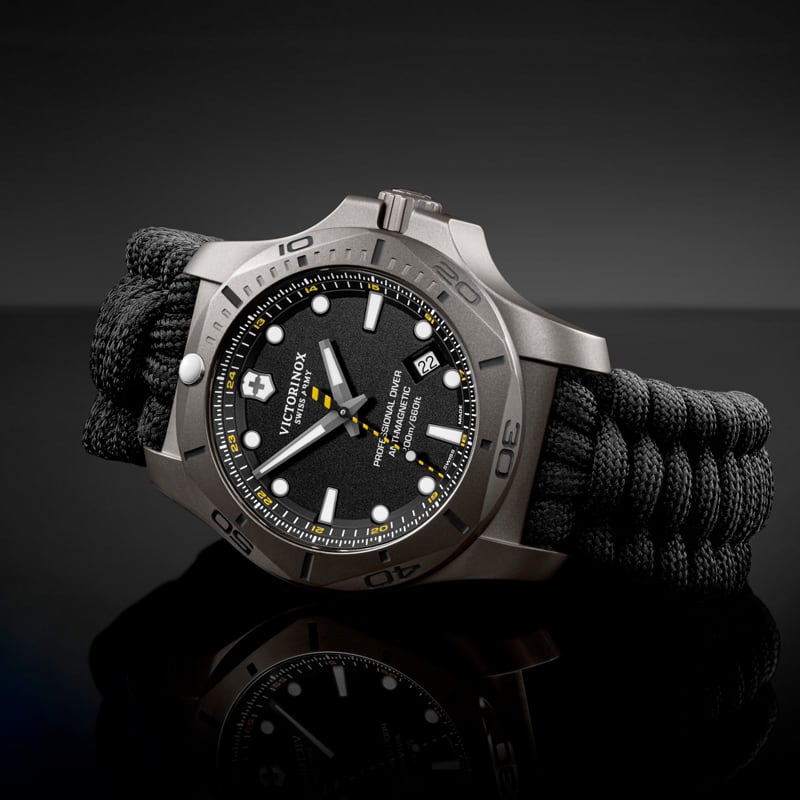 ビクトリノックススイスアーミー I.N.O.X. (イノックス