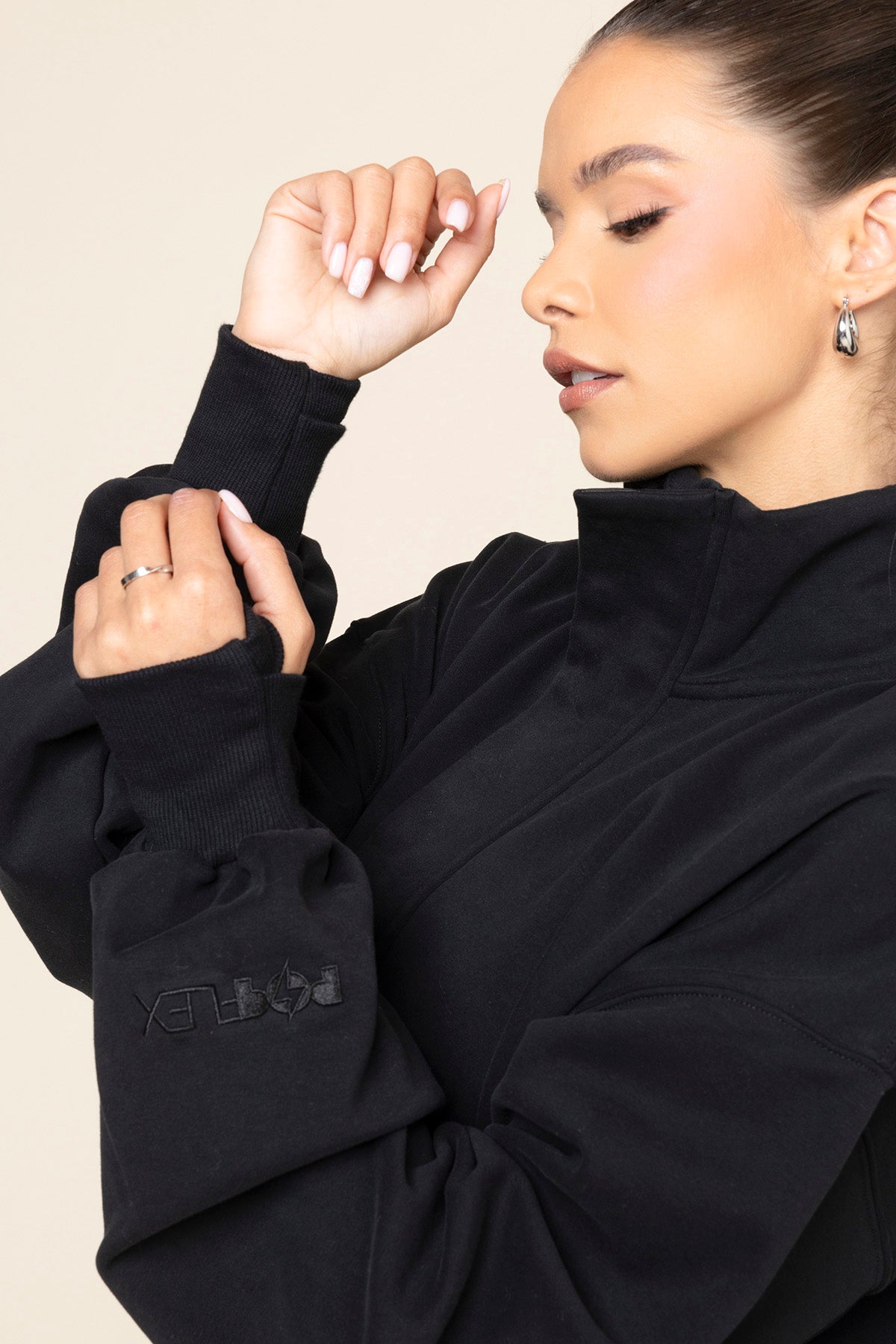 Ooey Gooey Crop Half Zip - Black – POPFLEX®