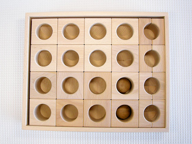 トンネルキューブ｜Mtoysアトリエ（松島洋一）｜木のおもちゃ ポプリの森