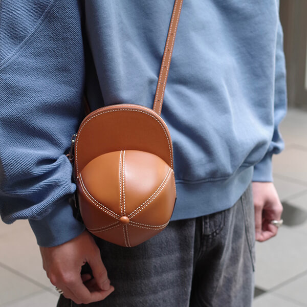 業界注目のブランドJW Anderson (JW アンダーソン)の23SS新作紹介！！