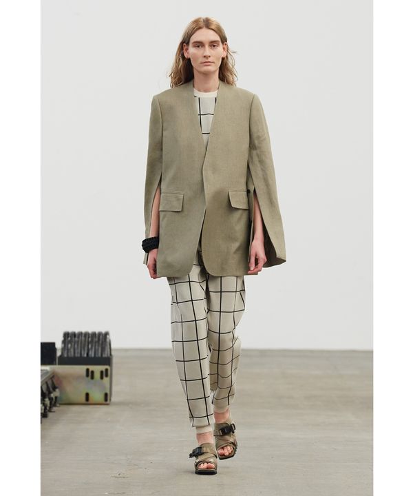 2月14日(月)20：00～パリゴオンラインにて販売開始！】HYKE(ハイク