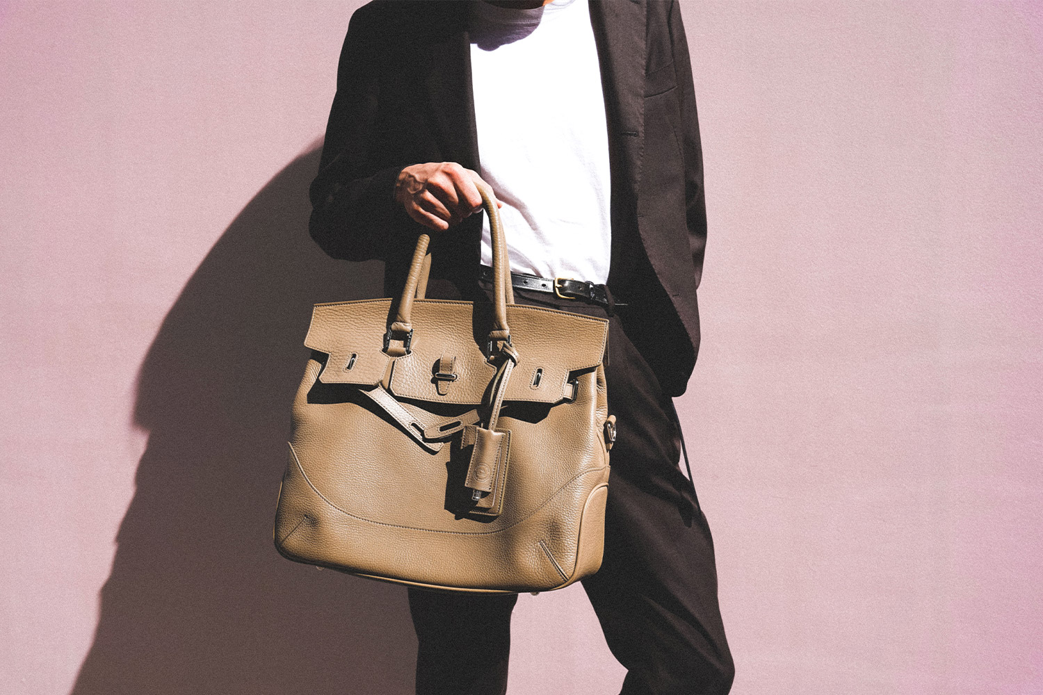 ペッレモルビダMB026A-被せ付ボストンバッグ(Mサイズ) BLACK(BLACK