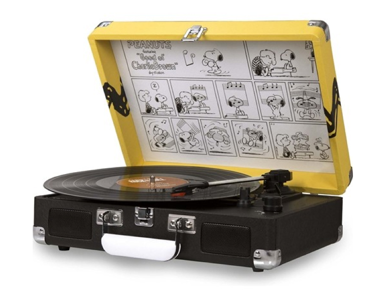 Crosley、スヌーピーとコラボのスピーカー内蔵レコードプレーヤー'16年