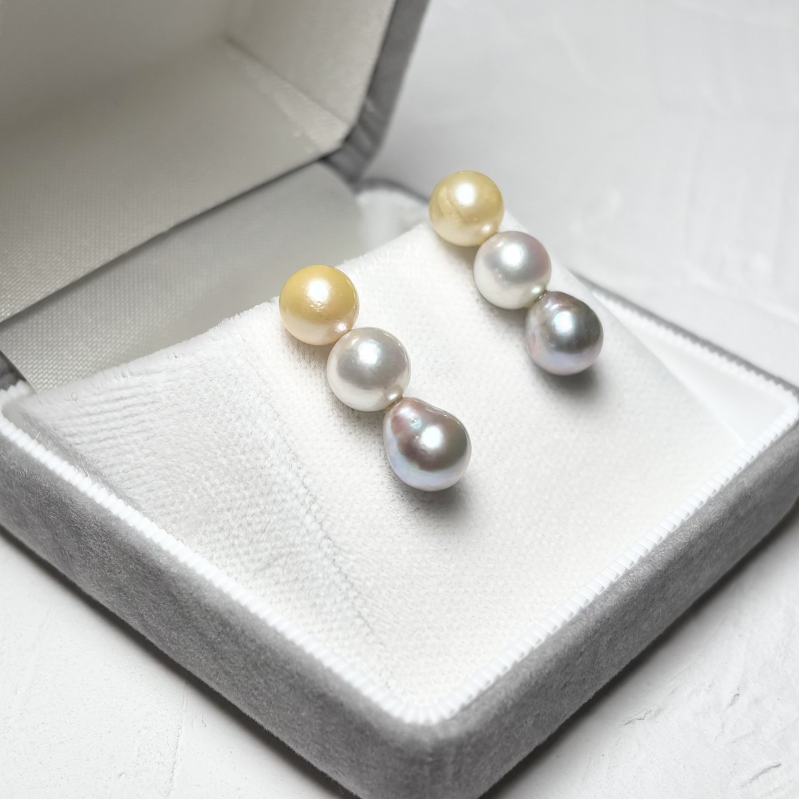 真珠 3連パールピアス ホワイト イエロー グレー 6-6.5mm 6.5-7mm