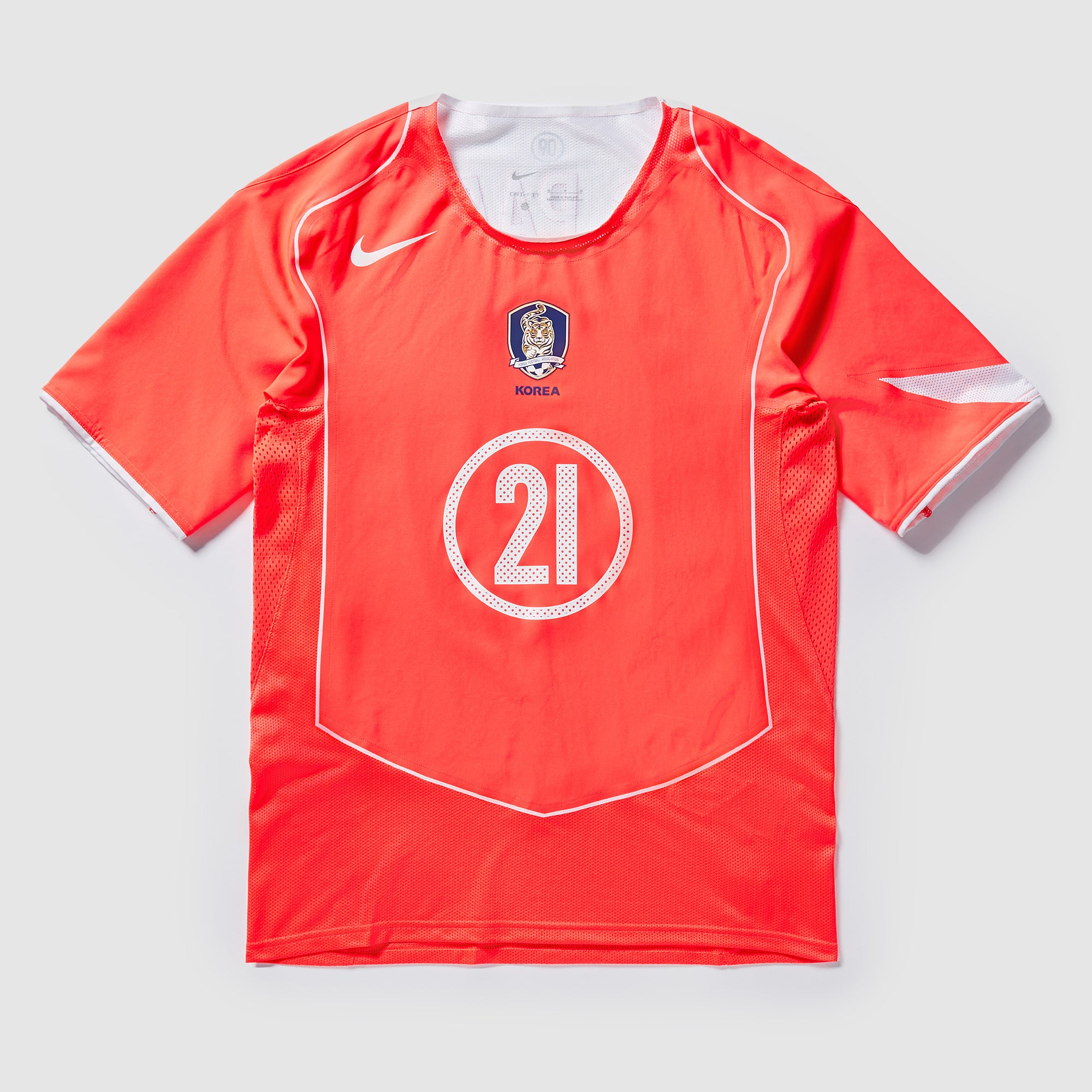 Nike South Korea 2004 Re-Issue Shirt With Ji Sung Park 21 - Laser