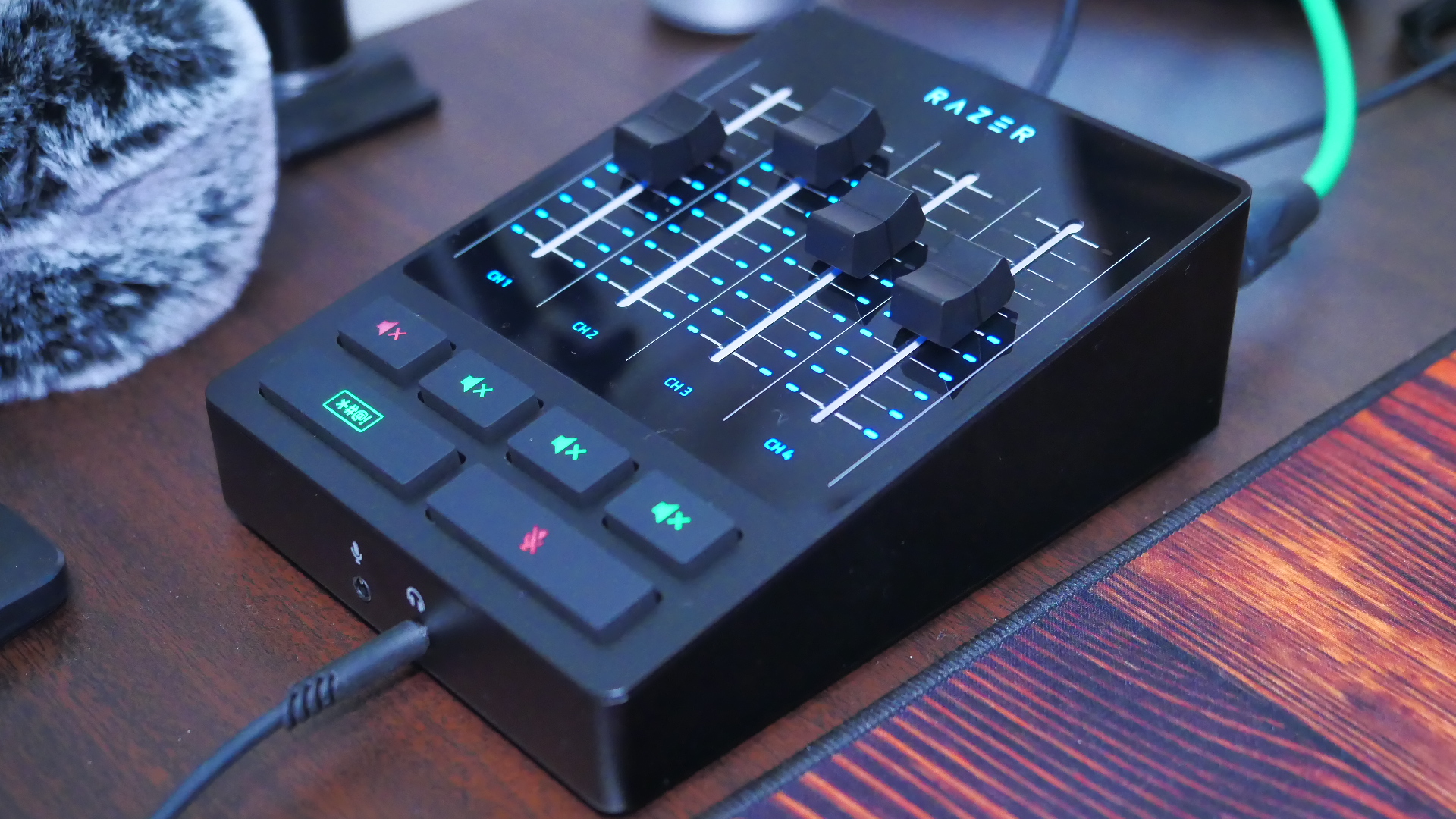ゲーム配信に特化したゲーミングミキサー「Razer Audio Mixer」を購入