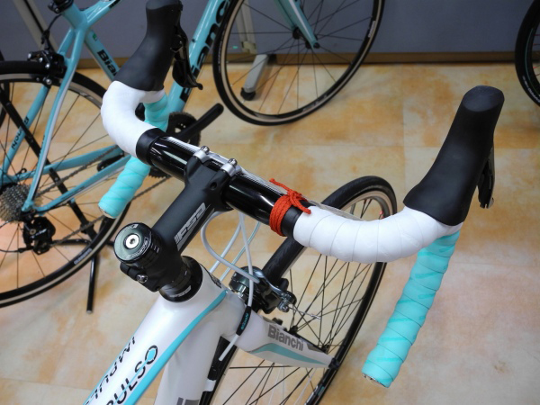 純正パーツプレゼント！】Bianchi（ビアンキ） 2016年モデル IMPULSO