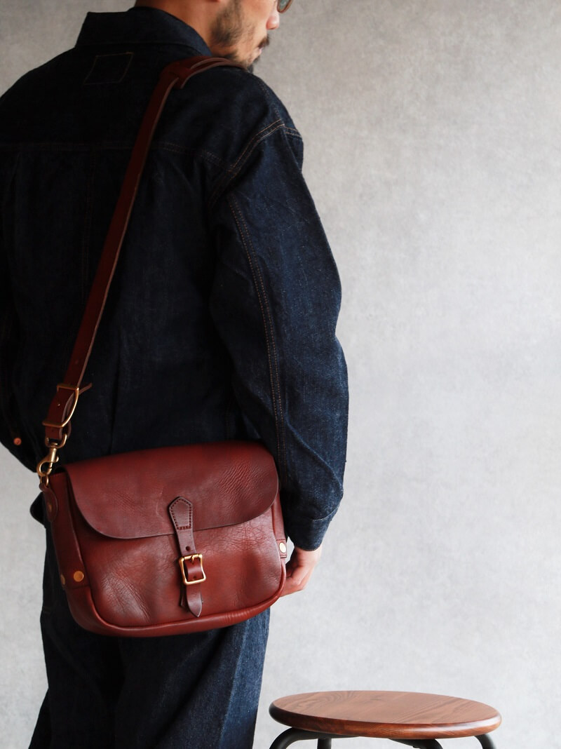 vasco ヴァスコ LEATHER POSTMAN SHOULDER BAG SMALL レザーポストマン