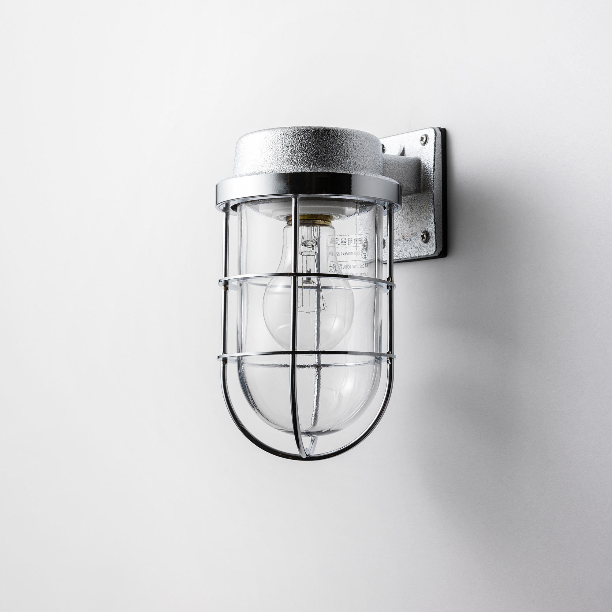 マリンブラケットライト シルバー（大） | LT-BR002-15-G141 | 直付